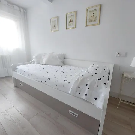 Apto Ramon Y Cajal,1- Centrico Y Cerca De Playa San Lorenzo-3hab Garaje Opc * Gijon